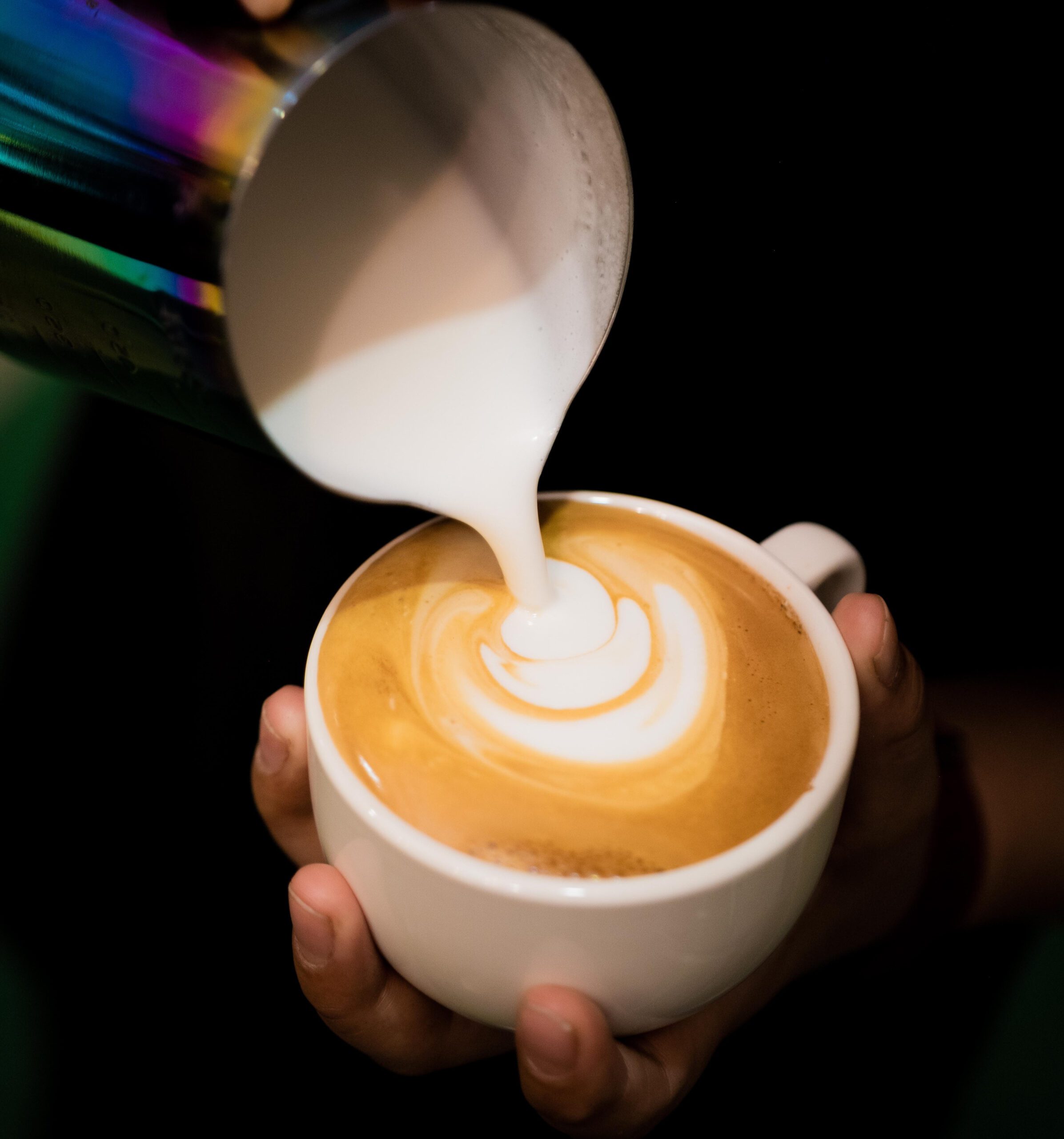 Learn Latte Art & Milk Steaming United technical school Workshop